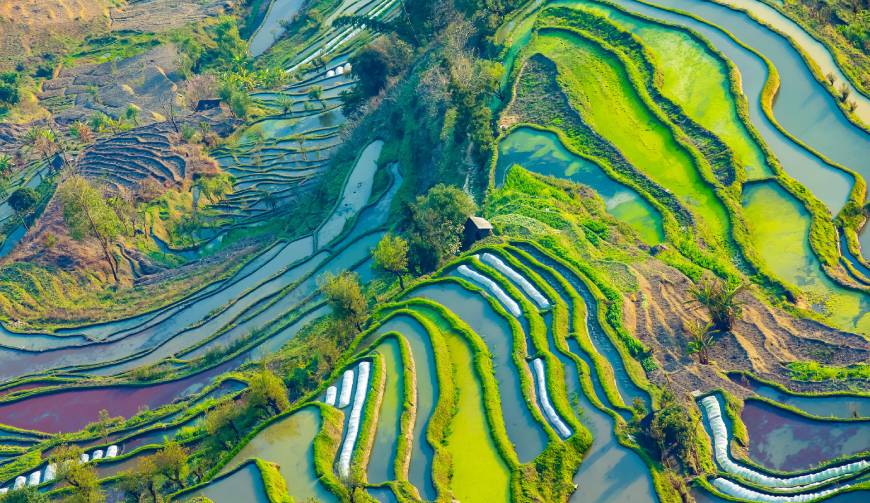 广元宣传片拍摄：智能电视机宣传片的构成要素